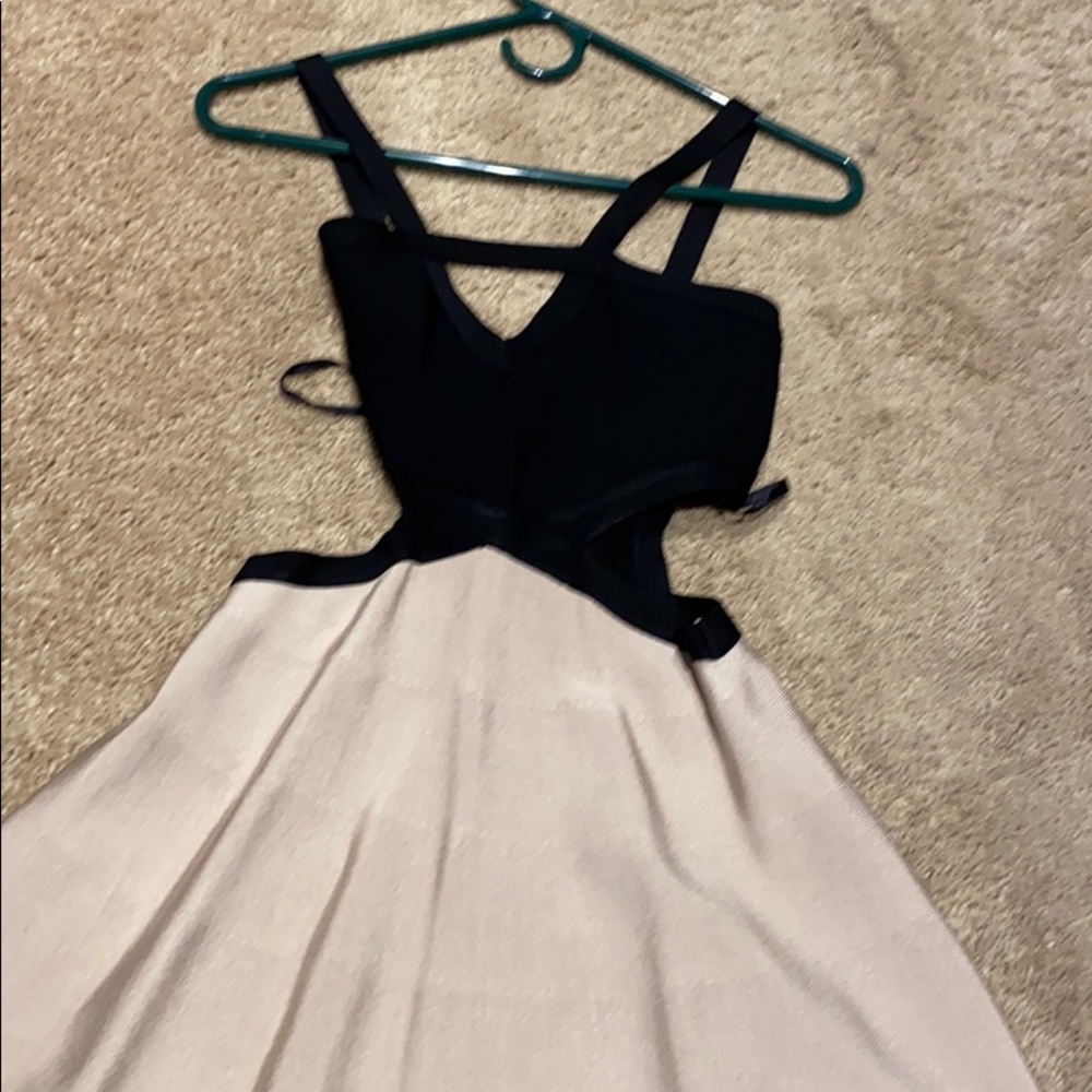 Bebe Midi dress